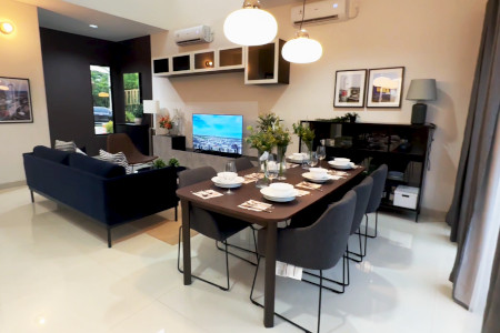 interior JGC Essence